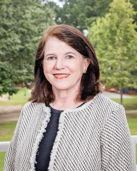 Read more about Liz Summers